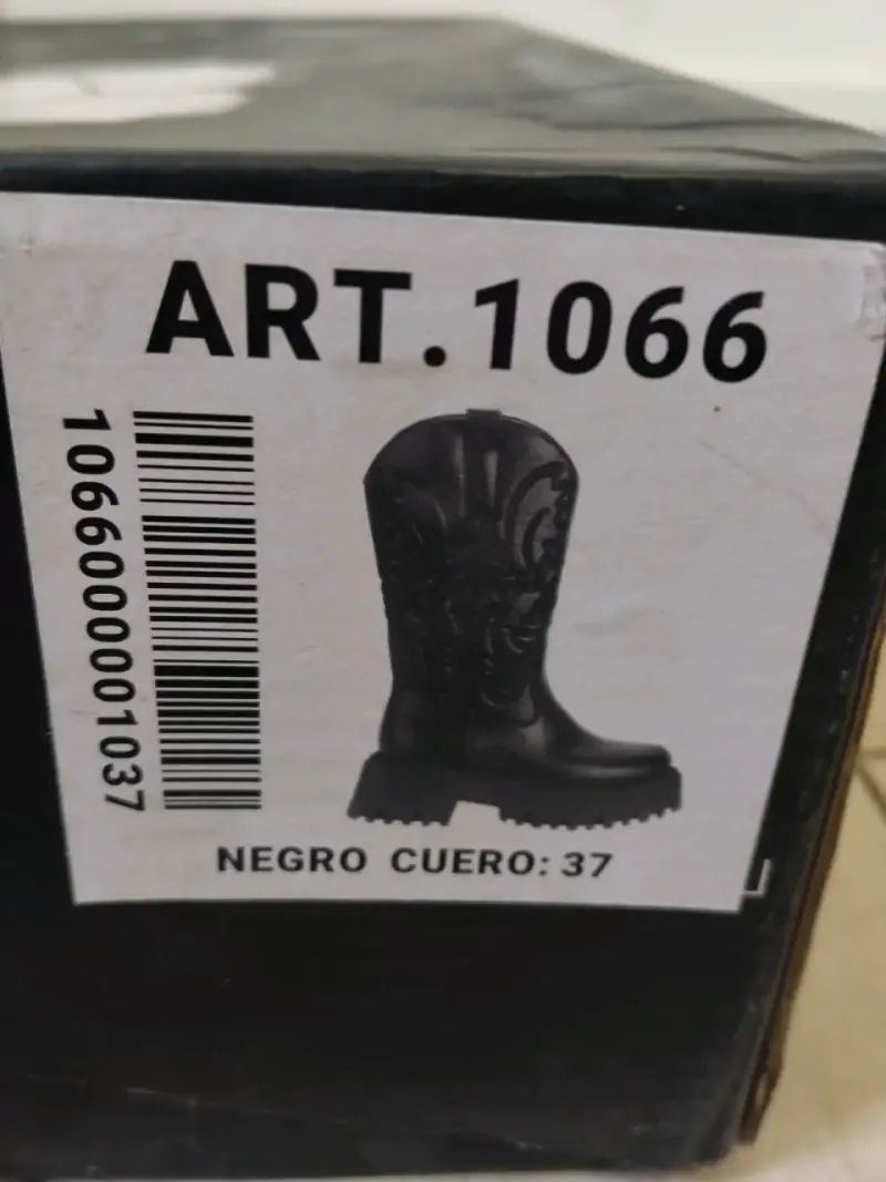 Botas negras con plataforma - 5