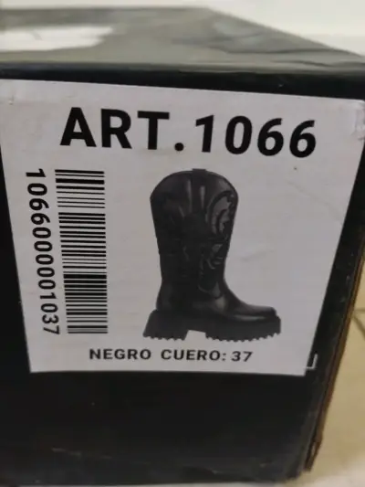 Botas negras con plataforma - miniatura 5