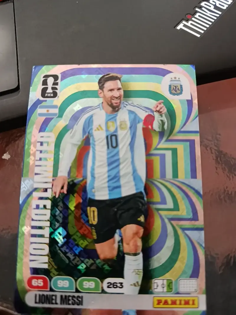 Tarjeta edición limitada futbolista Lionel messi