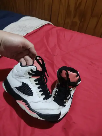 Zapatillas deportivas blancas - miniatura 1