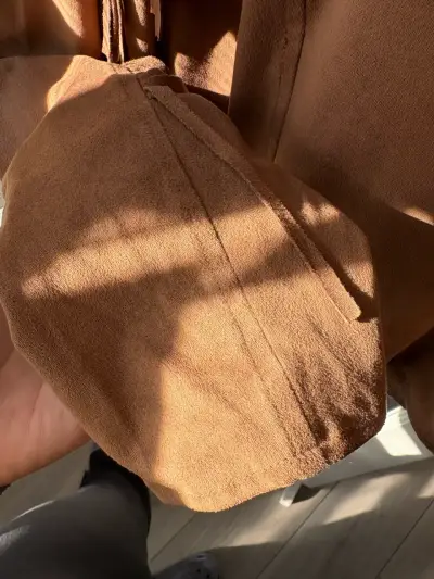 Chaqueta marrón con flecos - miniatura 4