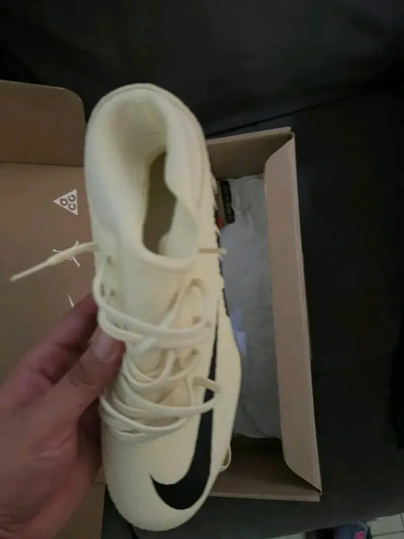 Zapatillas deportivas fútbol - 1