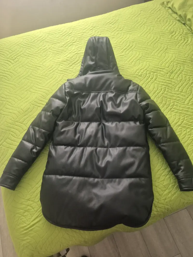 Chaqueta de invierno negra acolchada - 2