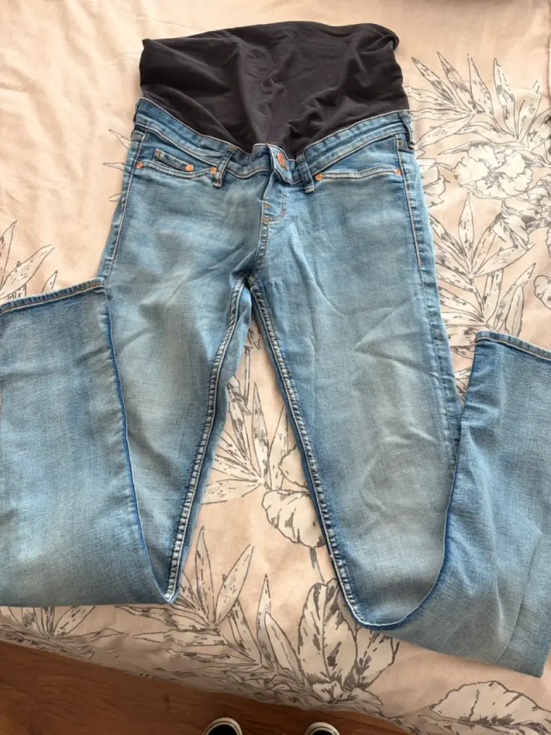 Jeans de maternidad celestes