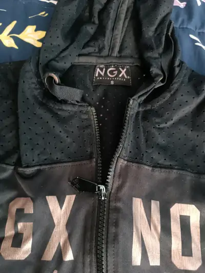 Polerón negro NGX Now - miniatura 3