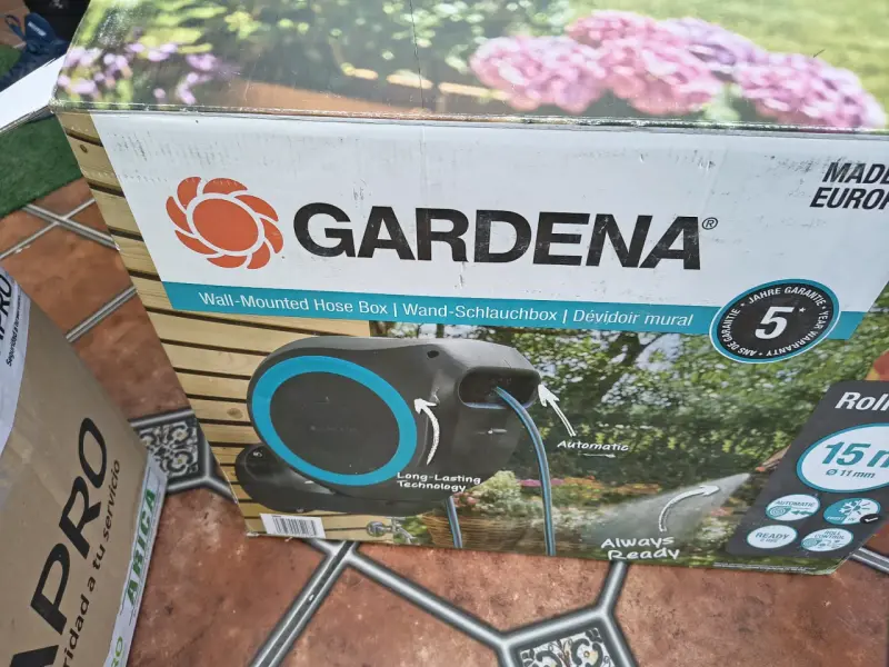 Enrollador de manguera Gardena