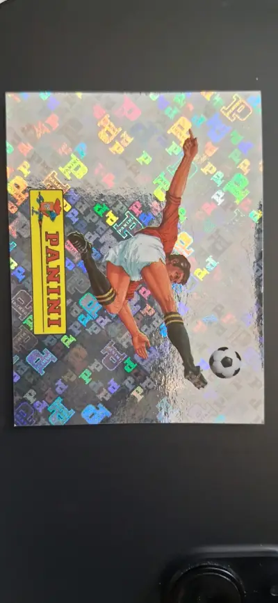 Sticker coleccionable 00 de fútbol Panini - miniatura 1