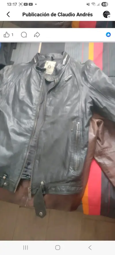 Chaqueta de cuero negra - miniatura 1