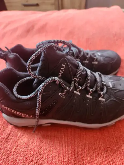 Zapatillas Merrell negras mujer - miniatura 1