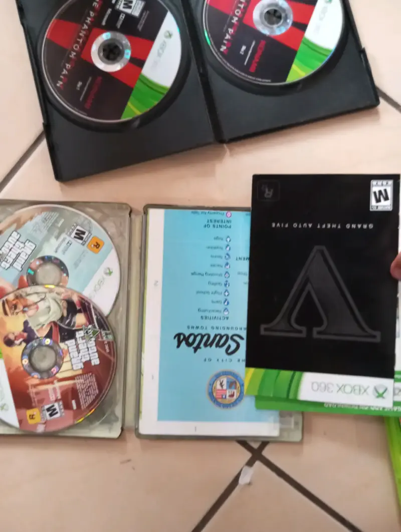 Xbox 360 Slim E 250GB + Kinect + Control + Juegos - 4
