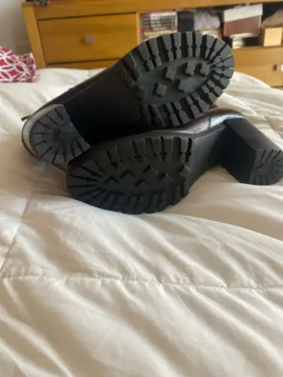 Botines de cuero con taco grueso - miniatura 3