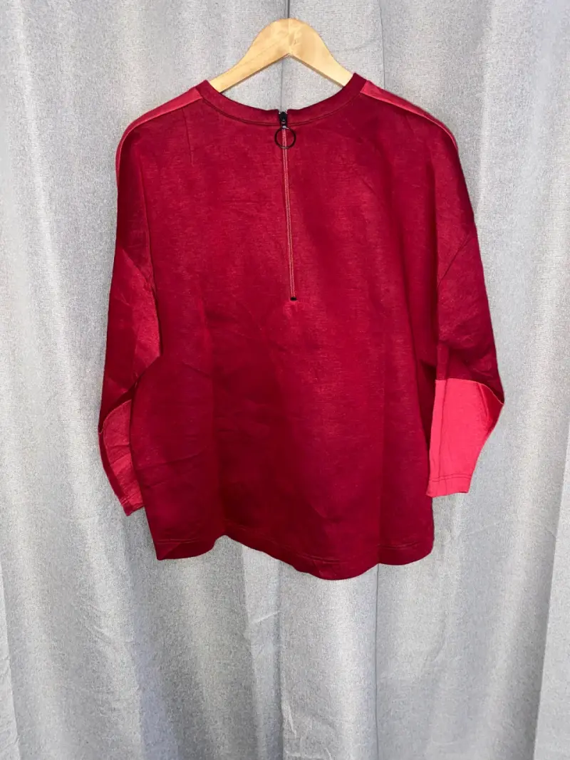 Blusa roja nueva - 2