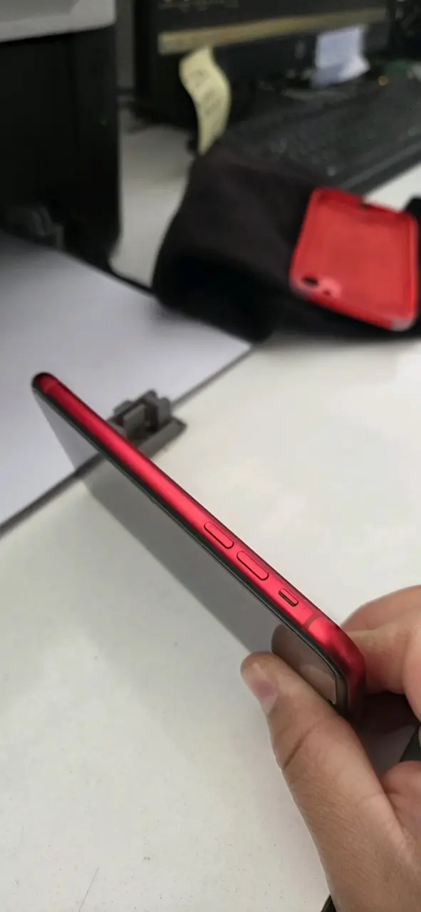 Iphone 11 64gb rojo - 5