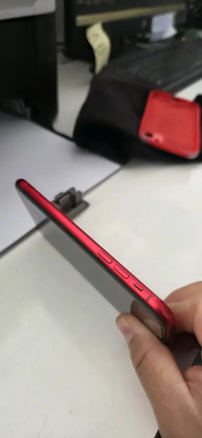 Iphone 11 64gb rojo - miniatura 5