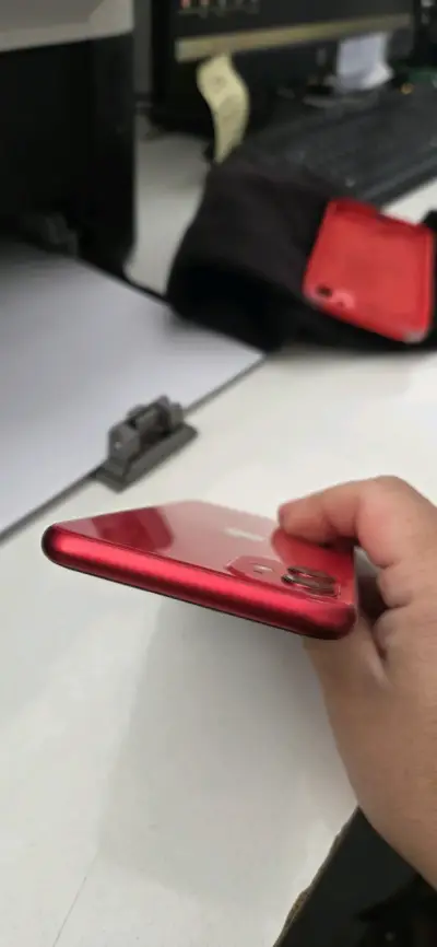 Iphone 11 64gb rojo - miniatura 6