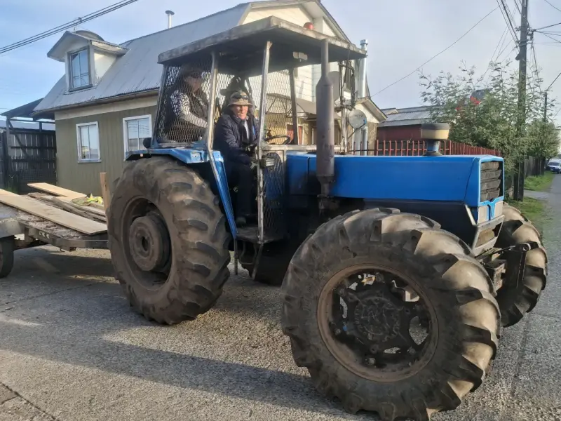 Tractor agrícola, año 1996 LANDINI 8860 - 5