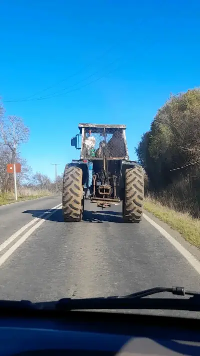Tractor agrícola, año 1996 LANDINI 8860 - miniatura 1