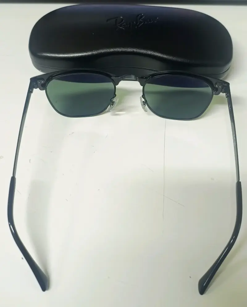 Gafas de sol negras - 2