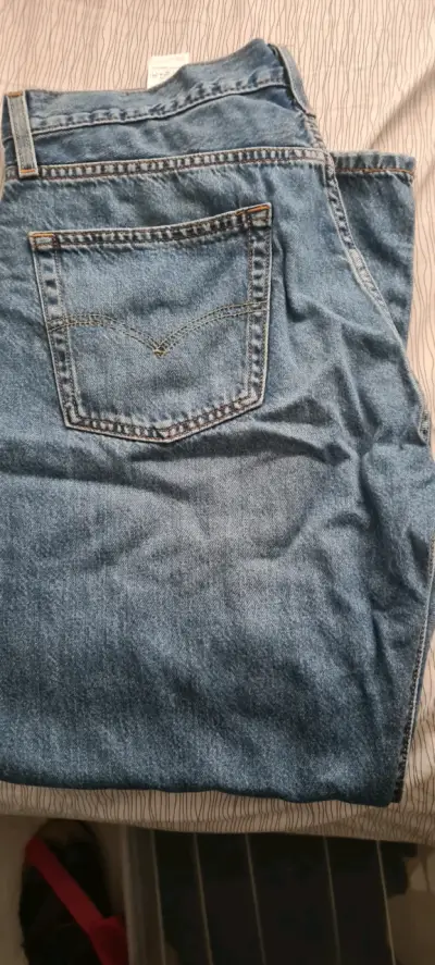 Jeans azules clásicos unisex - miniatura 1