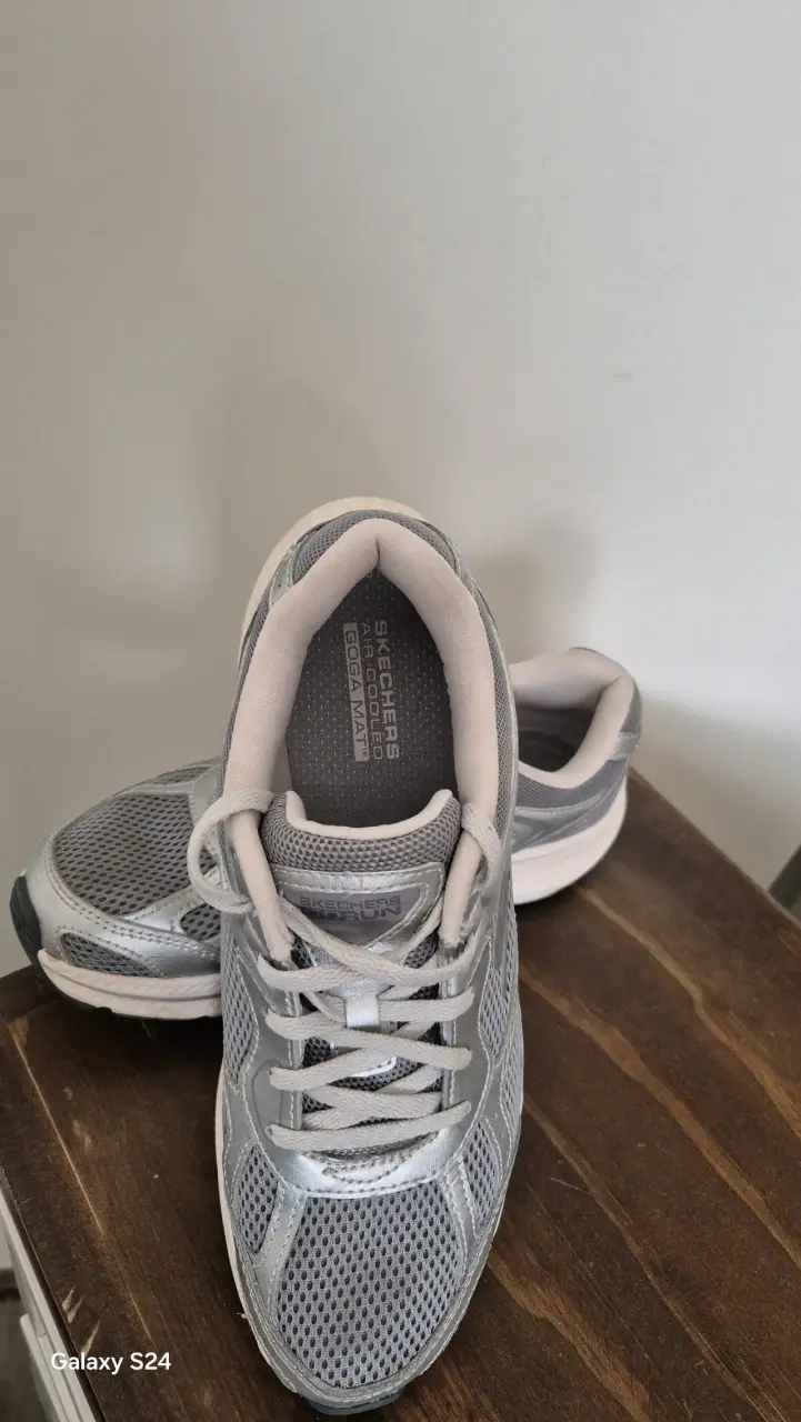 Zapatillas deportivas gris plateadas - 2