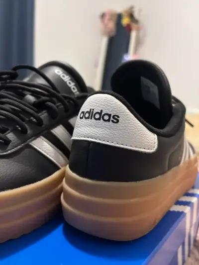 Zapatillas Adidas negras - miniatura 5