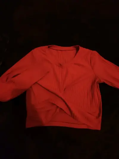 Jersey rojo de manga larga - miniatura 1