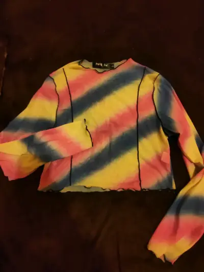 Polera tie-dye colores brillantes - miniatura 1