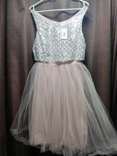 Vestido encaje beige y negro - miniatura 3