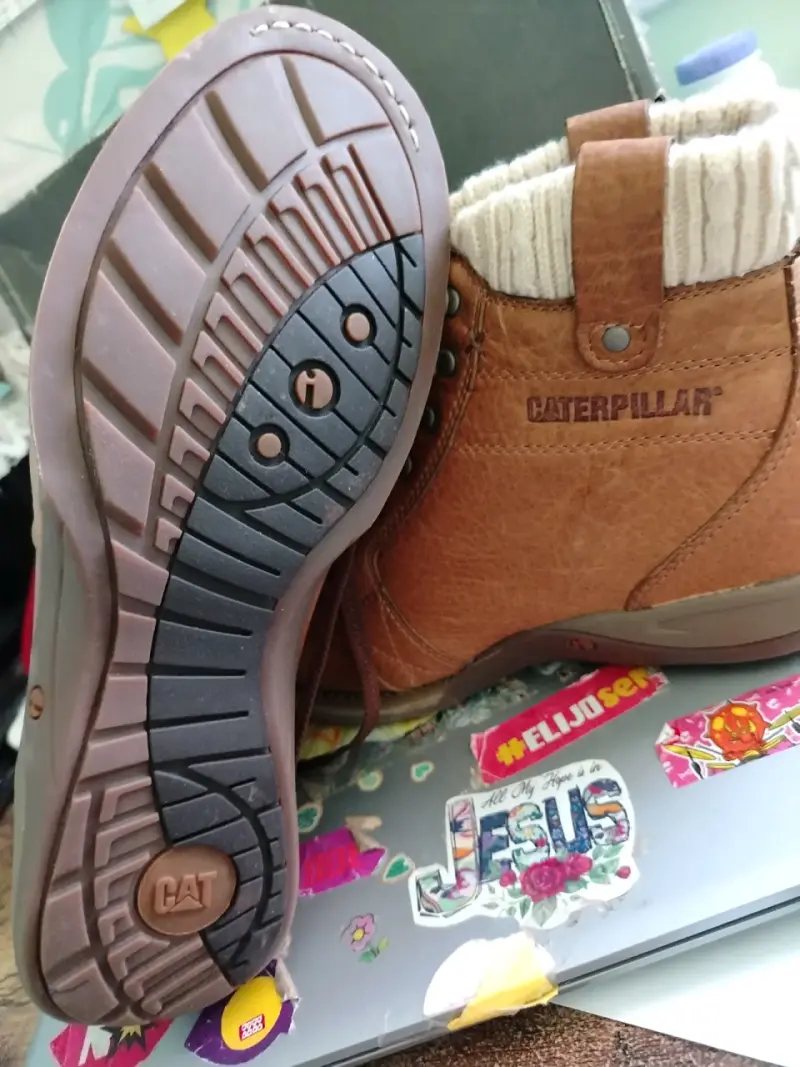 Botines Caterpillar marrones - 1