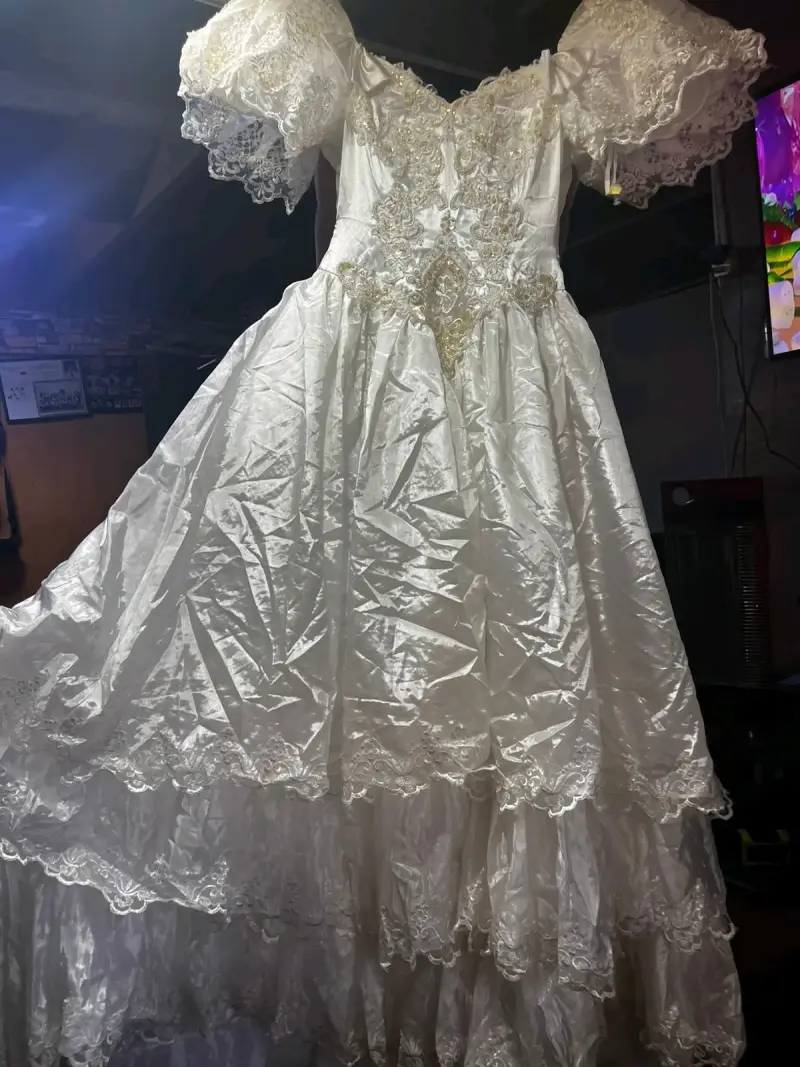 Vestido de novia con encaje - 3