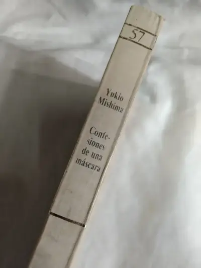 Libro Confesiones De Una Máscara De Yukio Mishima - miniatura 4