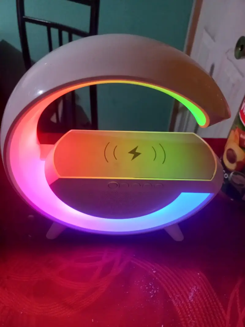 Lámpara LED con base de carga - 2