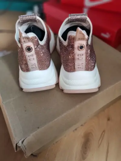 Zapatillas Steve Madden brillantes - miniatura 5