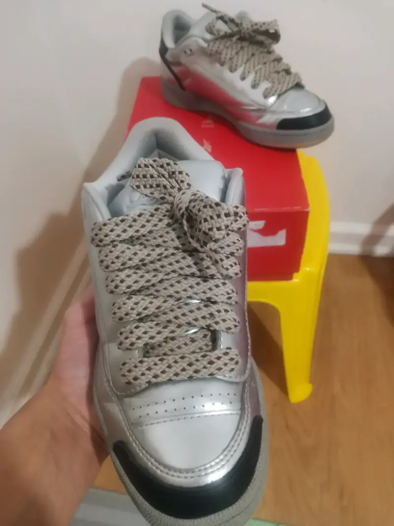 Zapatillas marca REEBOK - 3