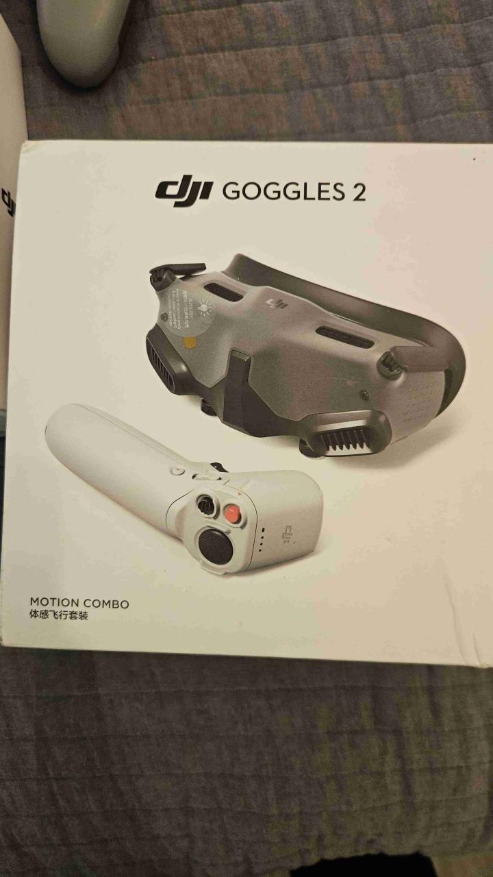 Combo DJI Avata y Goggles 2 - 3