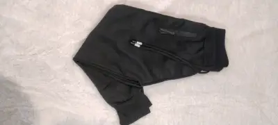 Pantalón deportivo negro - miniatura 4