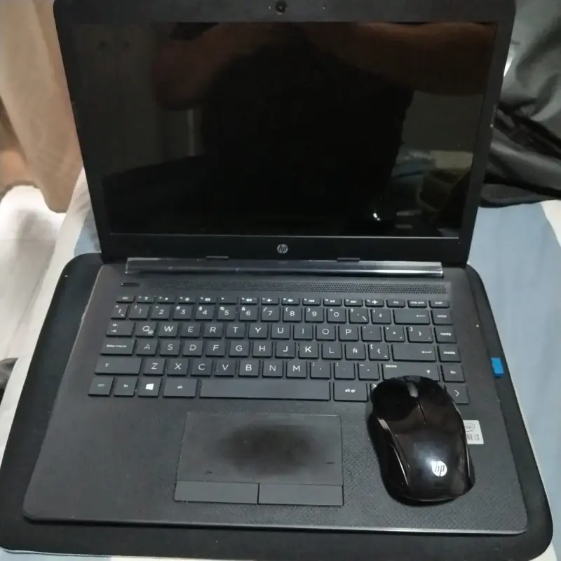 Laptop HP 14-ck2091la - 2