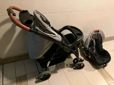 Coche de bebé plegable gris - miniatura 3