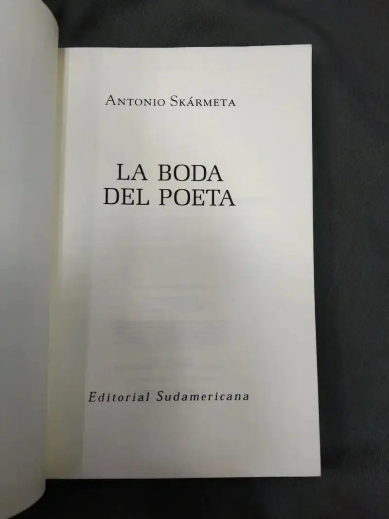 Libro La Boda Del Poeta De Antonio Skarmeta. - 4