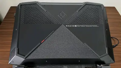 Laptop HP Omen gaming - miniatura 3