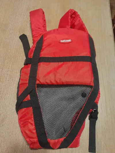 Mochila porta bebé roja Bebesit - miniatura 1