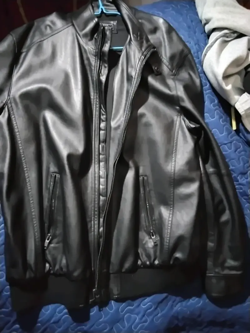 Chaqueta de cuero negra - 2