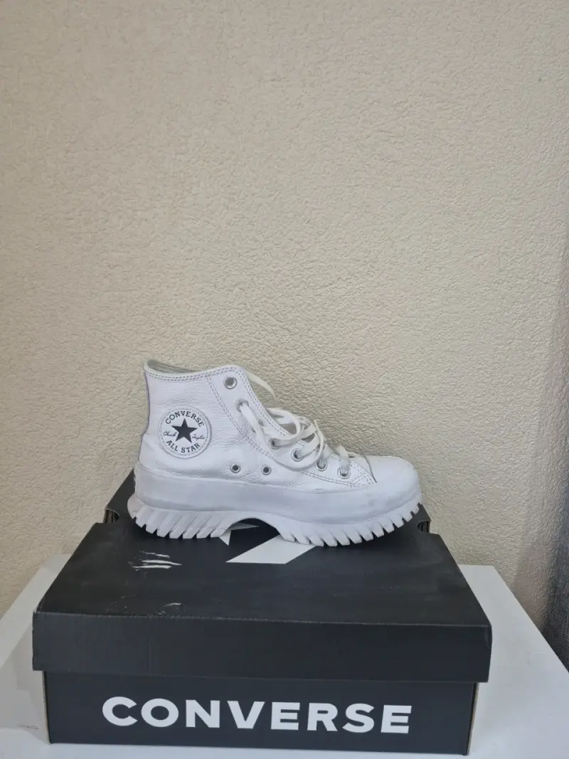Zapatillas blancas altas - 2