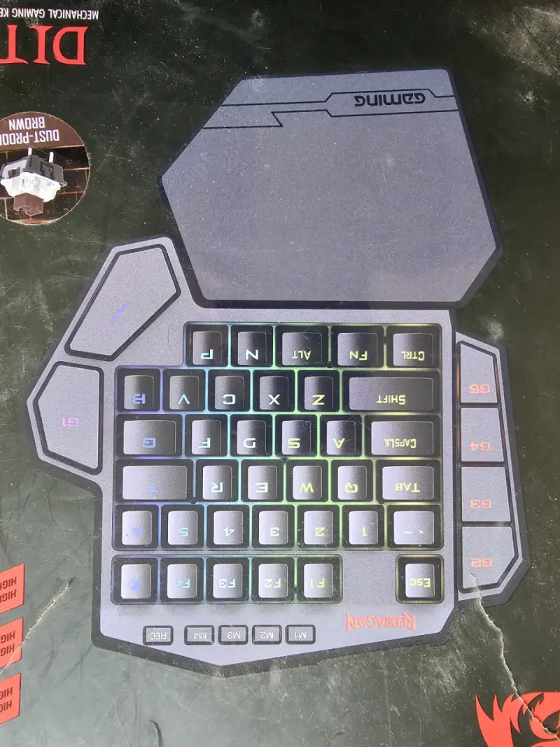 Teclado mecánico gaming Redragon - 1