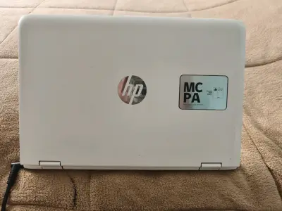 Notebook Tablet HP x360 310 G1 Touch usado - miniatura 1