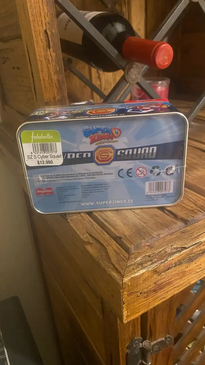 Caja de coleccion Superzings - 2