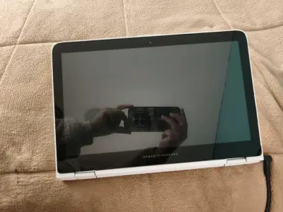 Notebook Tablet HP x360 310 G1 Touch usado - miniatura 3