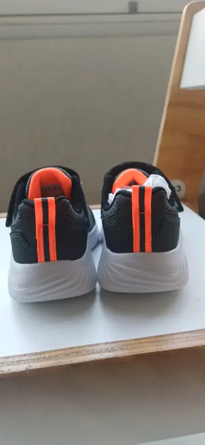 Zapatillas Skechers gris y naranja - miniatura 3