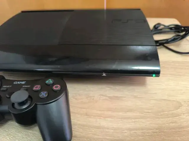 Consola PS3 con control - 1