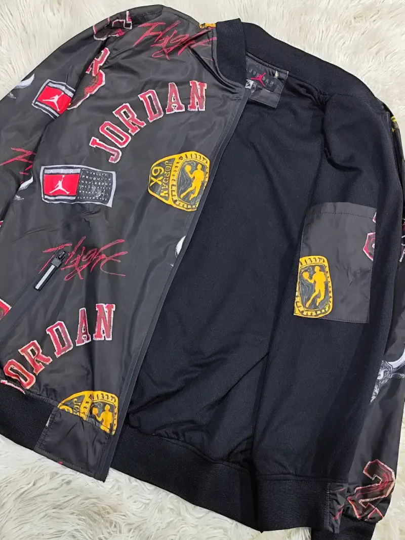 Chaqueta negra Jordan estampada - 2